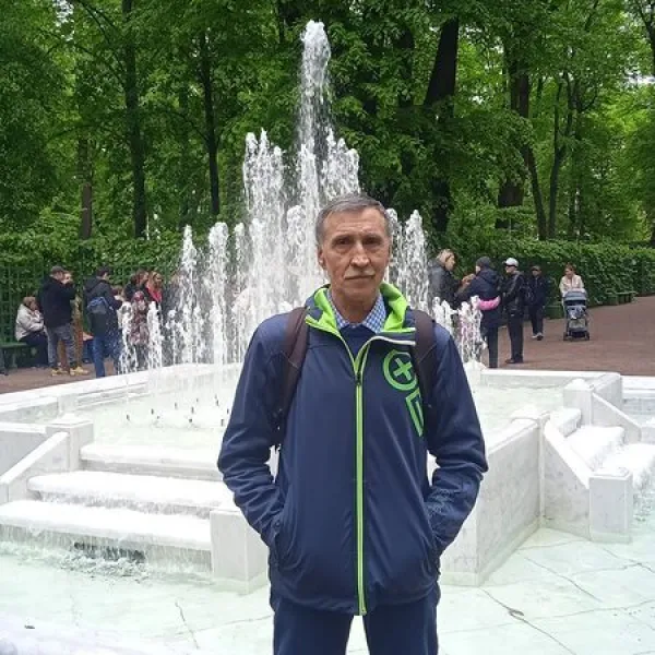 Михаил